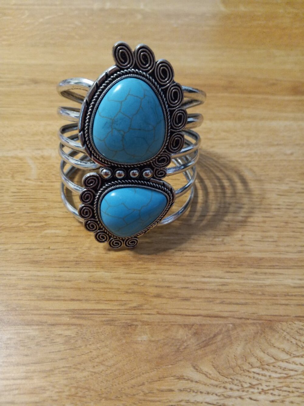 Vintage Silvertone w Faux Turquoise Statement Bracelet